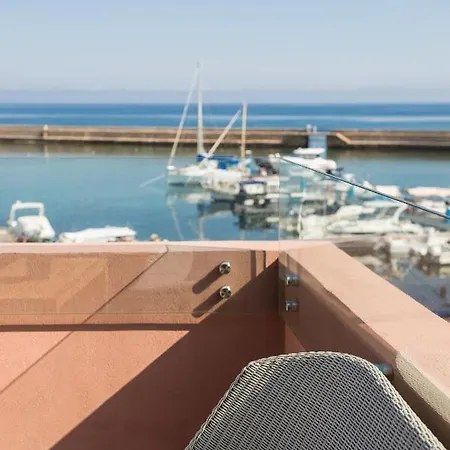 Avra Apartments Venetian Harbour Chania  Exterior photo